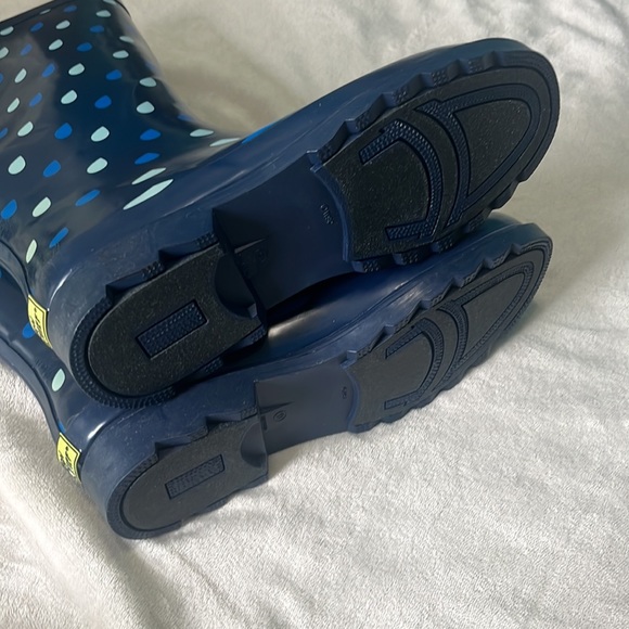 NWT: Western Chief Adult Rain Boots- Raindrop Dot Blue, Adjustable Strap, Size 9 - Picture 14 of 16